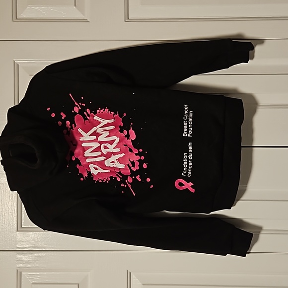 💖 $5 add to bundle item Mudgirl Black hoodie Pullover💖 - Picture 3 of 4